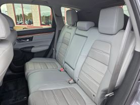 2017 HONDA CR-V SUV 4-CYL, TURBO, 1.5 LITER TOURING SPORT UTILITY 4D