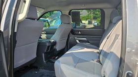 2024 Toyota Tundra Crewmax - Image 9