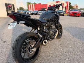 2024 YAMAHA MT-07 SPORTBIKES - -