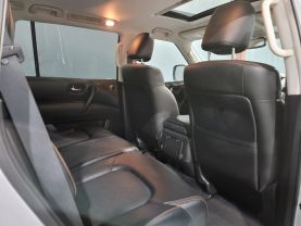 2018 Nissan Armada - - Image 25