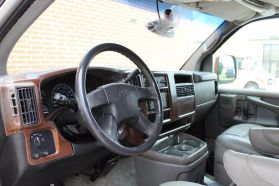 2005 CHEVROLET EXPRESS 2500 CARGO CARGO V8, 6.0 LITER VAN 3D