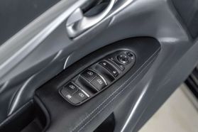 2017 INFINITI Q70 SEDAN V6, 3.7 LITER 3.7 SEDAN 4D