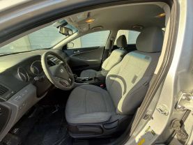 2013 HYUNDAI SONATA SEDAN SILVER AUTOMATIC - Iron Cars Inc