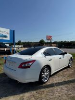 2010 NISSAN MAXIMA