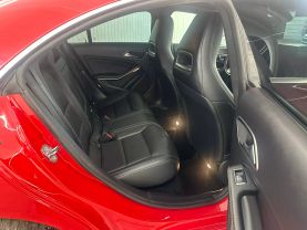 2019 MERCEDES-BENZ CLA