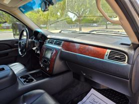 2010 CHEVROLET SILVERADO 3500 HD CREW CAB PICKUP V8, 6.6L TURBO DSL LTZ PICKUP 4D 8 FT