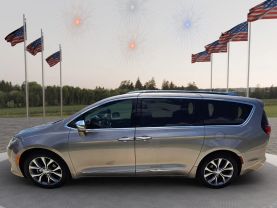 2018 CHRYSLER PACIFICA VAN V6, 3.6 LITER LIMITED MINIVAN 4D