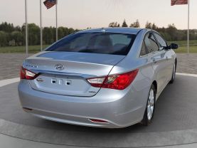 2013 HYUNDAI SONATA SEDAN 4-CYL, 2.4 LITER SE SEDAN 4D