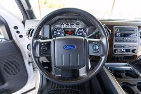2011 FORD F250 SUPER DUTY CREW CAB PICKUP V8, TURBO DIESEL, 6.7L LARIAT PICKUP 4D 6 3/4 FT