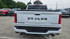 2025 Ram 1500 Crew Cab - Image 6