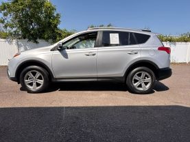 2015 TOYOTA RAV4 SUV 4-CYL, 2.5 LITER XLE SPORT UTILITY 4D