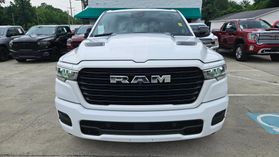 2025 Ram 1500 Crew Cab - Image 2