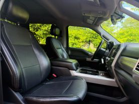 2017 FORD F250 SUPER DUTY CREW CAB PICKUP V8, TURBO DIESEL, 6.7L LARIAT PICKUP 4D 6 3/4 FT