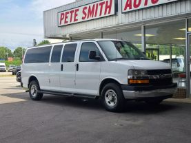 2014 Chevrolet Express 3500 Passengerlt Extended Van 3d - Image 5
