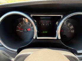 2006 FORD MUSTANG COUPE SATIN SILVER CLEARCOAT METALLIC AUTOMATIC - Capital City Auto