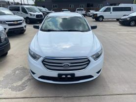 2015 FORD TAURUS SEDAN V6, 3.5 LITER SE SEDAN 4D at Motors On Wheels - used car dealership in Houston, Texas.