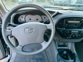 2004 TOYOTA SEQUOIA