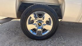 2009 CHEVROLET SILVERADO 1500 CREW CAB PICKUP V8, FLEX FUEL, 5.3 LITER LTZ PICKUP 4D 5 3/4 FT