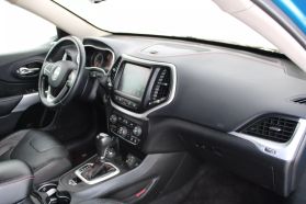 2018 Jeep Cherokee - Image 10