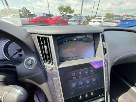 2017 INFINITI Q60