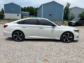2021 HONDA ACCORD SEDAN 4-CYL, VTEC, TURBO, 2.0 LITER SPORT SEDAN 4D at T&T Repairables - used car dealership in Spencer, Indiana.