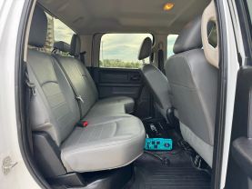 2017 RAM 5500 CREW CAB & CHASSIS CAB CHASSIS 6-CYL, TURBO DSL, 6.7L TRADESMAN CAB & CHASSIS 4D