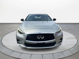 2017 INFINITI QX30