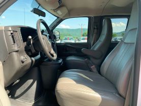 2015 CHEVROLET EXPRESS 2500 11 PASSENGER VAN PASSENGER VANS V8, FLEX FUEL, 6.0 LITER LS VAN 3D - Eddies Auto Sales