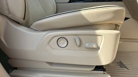 2021 Cadillac Escalade - Image 24