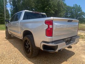 2021 CHEVROLET SILVERADO 1500 CREW CAB PICKUP V8, ECOTEC3, DFM, 5.3 LITER RST PICKUP 4D 5 3/4 FT
