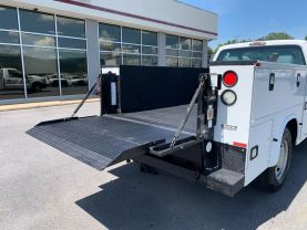 2015 FORD F250 SUPER DUTY 8FT KNAPHEIDE SERVICE BED TRUCK WITH 1,000 LBS LIFT GATE SERVICE/UTILITY TRUCKS V8, FLEX FUEL, 6.2 LITER XL PICKUP 2D 8 FT - Eddies Auto Sales