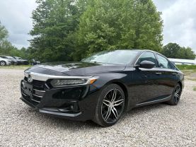 2021 HONDA ACCORD SEDAN 4-CYL, VTEC, TURBO, 2.0 LITER TOURING SEDAN 4D at T&T Repairables - used car dealership in Spencer, Indiana.