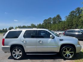 2014 Cadillac Escalade Luxury Sport Utility 4d - Image 8