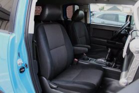 2007 TOYOTA FJ CRUISER SUV V6, 4.0 LITER SPORT UTILITY 2D