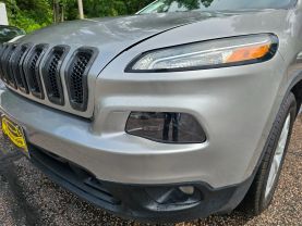 2017 JEEP CHEROKEE SUV V6, 3.2 LITER LIMITED SPORT UTILITY 4D