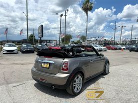 2013 Mini Convertible - Image 8