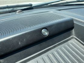 2019 FORD F250 SUPER DUTY CREW CAB PICKUP V8, TURBO DIESEL, 6.7 LITER LARIAT PICKUP 4D 6 3/4 FT