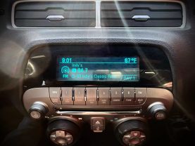2011 Chevrolet Camaro - Image 28