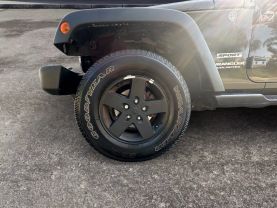 2015 Jeep Wrangler Unlimited Sport S Suv 4d - Image 14