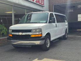 2014 Chevrolet Express 3500 Passengerlt Extended Van 3d - Image 6