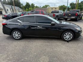 2020 Nissan Altima - Image 5