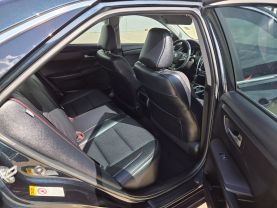 2016 Toyota Camry Hybrid - Image 14