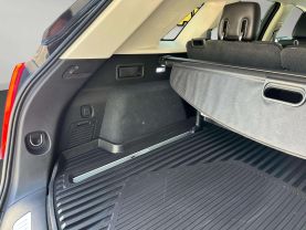 2018 CADILLAC XT5 SUV V6, 3.6 LITER LUXURY SPORT UTILITY 4D
