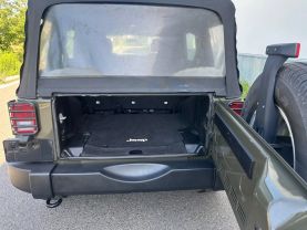 2015 Jeep Wrangler Unlimited Sport S Suv 4d - Image 16