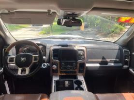 2014 RAM 1500 CREW CAB PICKUP V8, HEMI, 5.7 LITER LARAMIE LONGHORN PICKUP 4D 5 1/2 FT