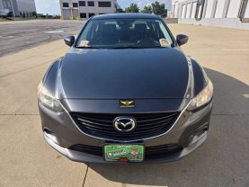 2017 Mazda Mazda6 - Image 2