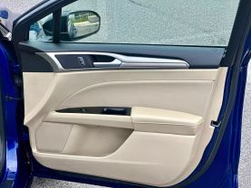 2016 FORD FUSION SEDAN 4-CYL, 2.5 LITER SE SEDAN 4D