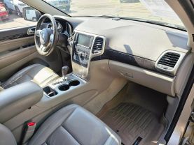 2011 JEEP GRAND CHEROKEE SUV V6, FLEX FUEL, 3.6 LITER LAREDO SPORT UTILITY 4D