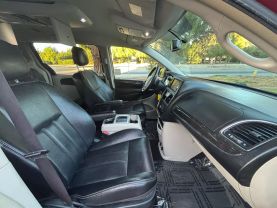 2015 CHRYSLER TOWN & COUNTRY