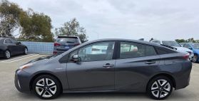2016 Toyota Prius - Image 8